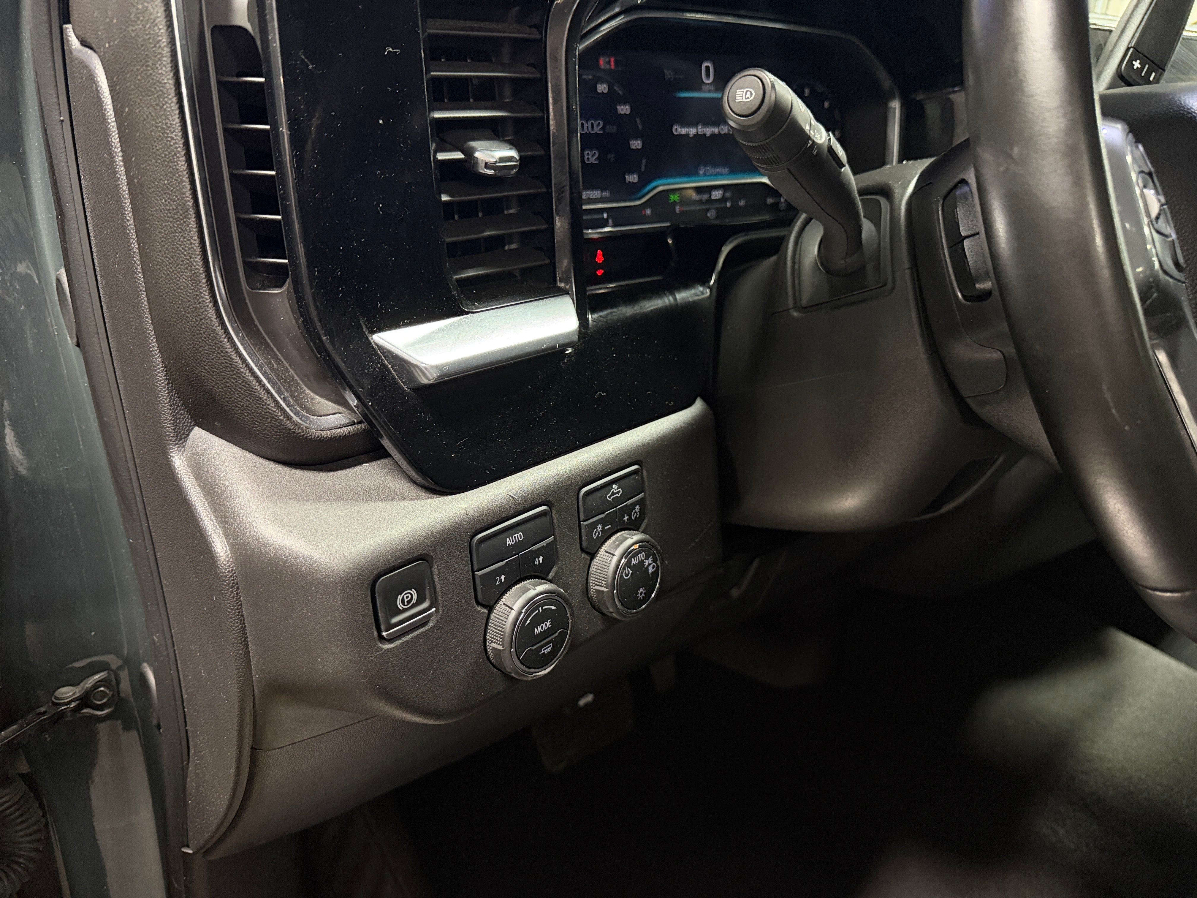 chevrolet silverado 1500 2025 3GCUKDED1SG200852 image chevrolet silverado 1500 2025 3GCUKDED1SG200852 image